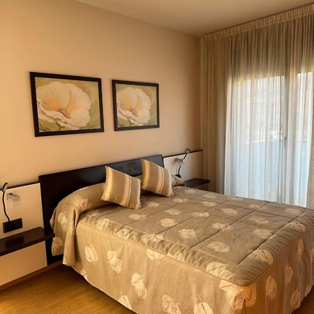 Apartamentos Turisticos Can Rocamora Арен Экстерьер фото